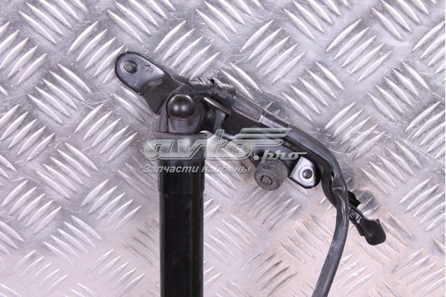 Амортизатор багажника 6892042040 Toyota