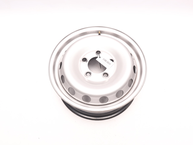 Диски колесные стальные (штампованные) 403003582R Renault (RVI)