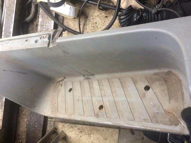 Подножка левая A9066860010 Mercedes