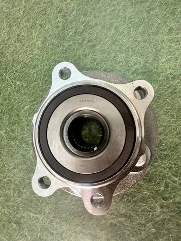 Ступицы передних колес Toyota 4355042030 цена, от 2803.12 UAH