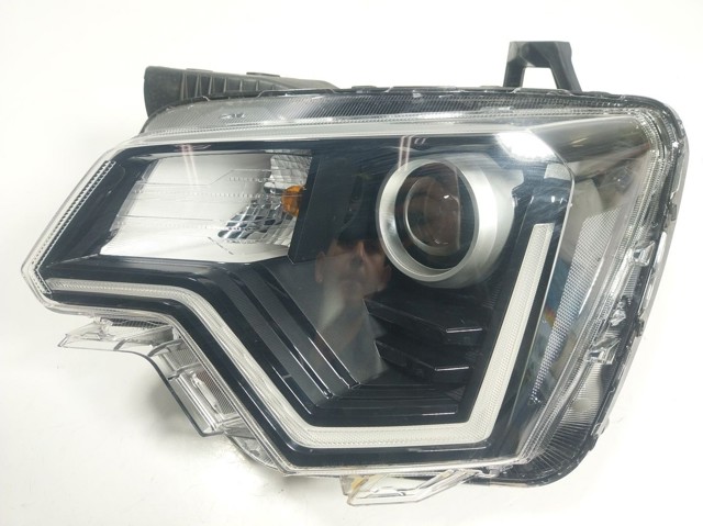 Фары Hyundai/Kia 92101AT000