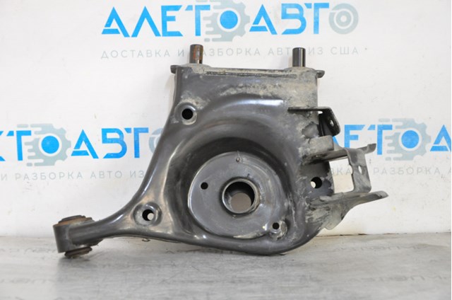551B05NA0B Nissan/Infiniti Балансир задний нижний, правый