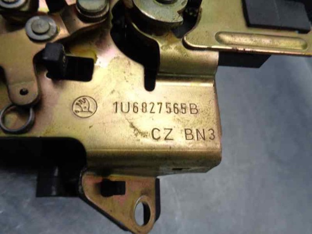 1U6827565B VAG 
