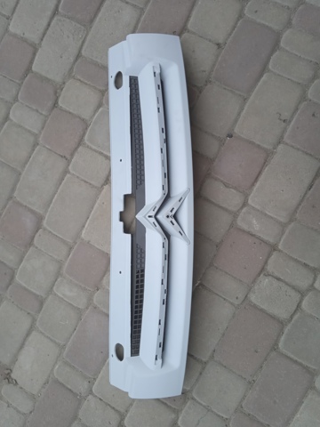 Облицовка радиатора Polcar 235105R цена, от 36.63 USD
