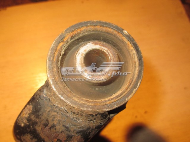 555011LA0B Nissan/Infiniti Рычаг передней подвески нижний, правый