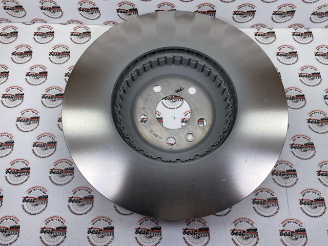 Передние тормозные диски LR161912 Land Rover