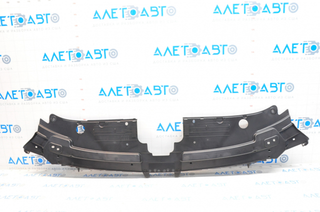 Накладка передней панели (суппорта радиатора) верхняя TK4850720E Mazda