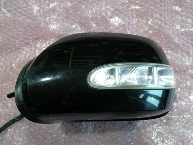 Placa sobreposta (tampa) do espelho de retrovisão esquerdo para Mercedes ML/GLE (W164)