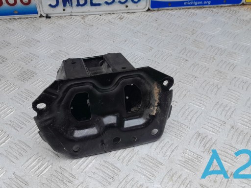 622115AA0A Nissan/Infiniti Кронштейн усилителя переднего бампера