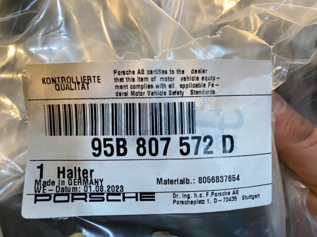  95B807572D Porsche