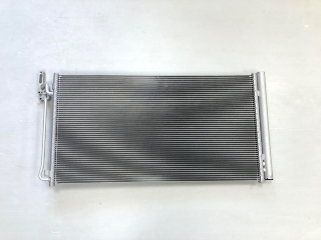 Купить LR115952 Land Rover Радиатор системы охлаждения кондиционера