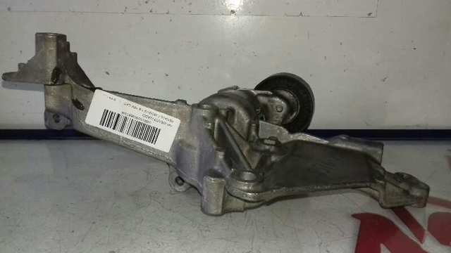 Кронштейн генератора 8200327134 Renault (RVI)