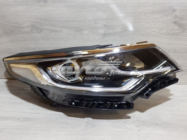 Правая фара ZKA111355R Signeda