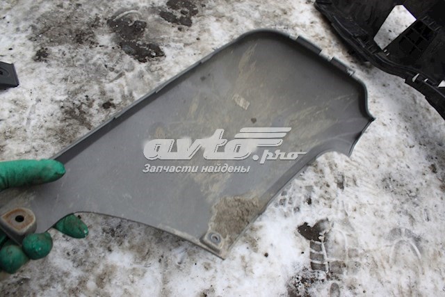 Купить LR026329 Land Rover Накладка бампера заднего левая