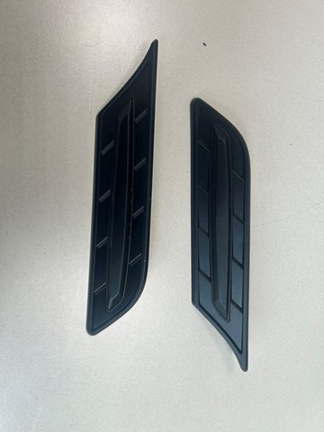 Купить 7261054P10C48 Suzuki Молдинг крыла переднего правого