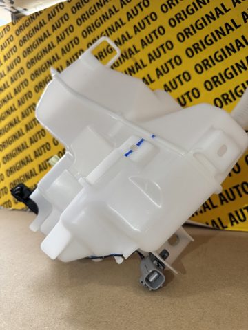 Купить DGJ167480 Mazda Бачок омывайки