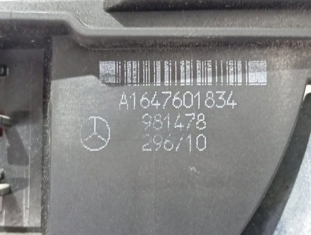 Mercedes A1647601834