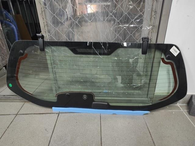 90300ZP40C Nissan стекло багажника двери 3/5-й задней (ляды)