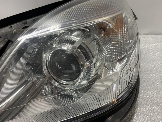 Фара левая Mercedes A2128200361 цена, от 160.65 USD