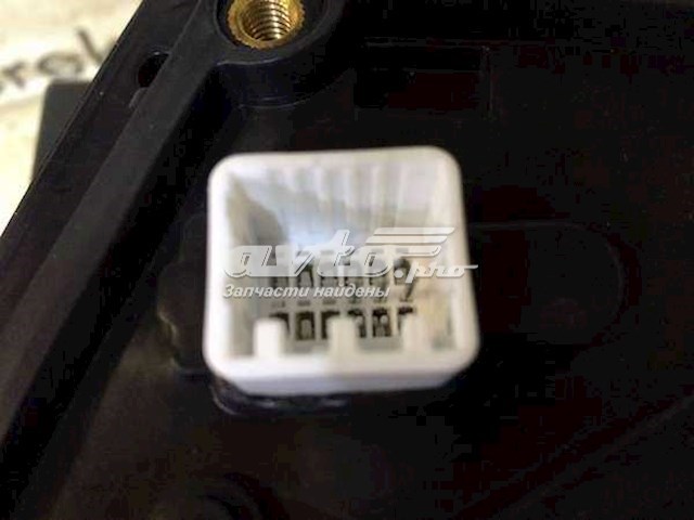 Купить STKA829402 SAT Наружное зеркало левое