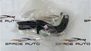 Петля капота правая 654006RA0A Nissan/Infiniti