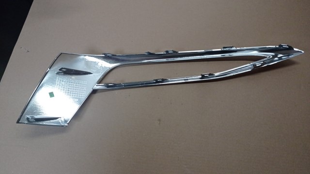 Окантовка противотуманки BMW 51117385283