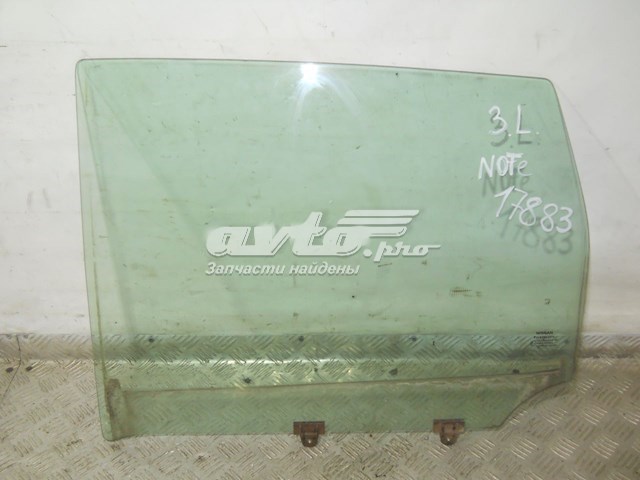 Стекло двери задней левой NISSAN 823019U000