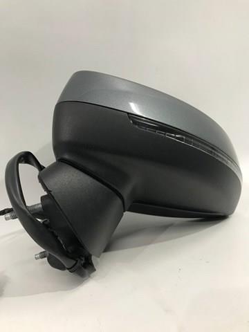 8V5857409J9B9 VAG Левое боковое зеркало