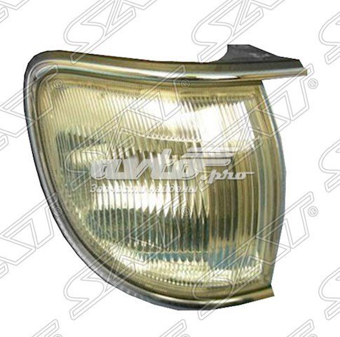 624102W000 Nissan/Infiniti Поворотник правый