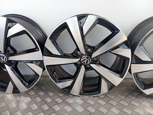 Диски VAG 2G7601025B цена, от 462.12 USD