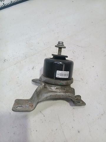 LR024729 Land Rover Правая подушка двигателя
