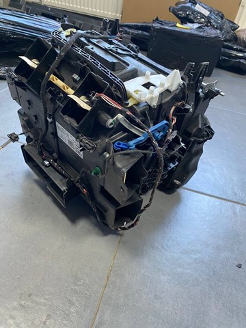  VAG 8T1820005 цена, от 63.91 USD