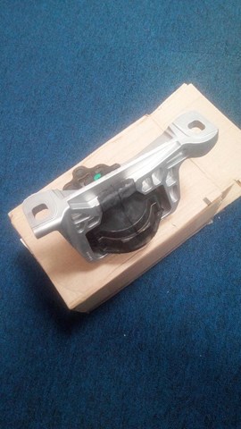  Ford CV6Z6038D