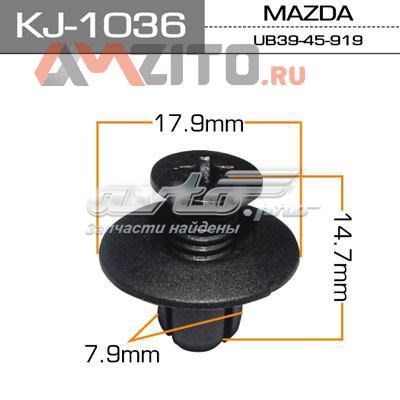 Пистон крепления переднего бампера KJ1036 Masuma