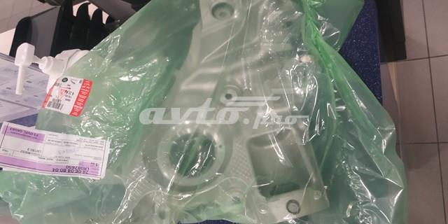 Цапфа задняя левая LR087650 Land Rover