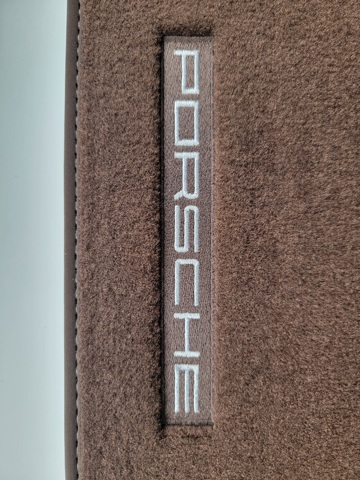  Porsche 9Y1863011AOS1