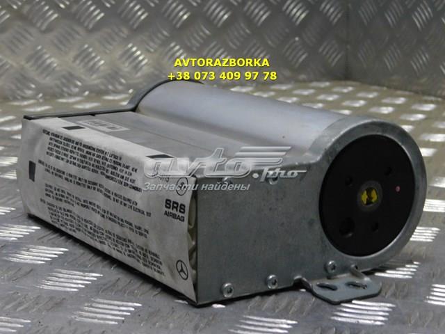 Подушка безопасности пассажира A6398600102 Mercedes