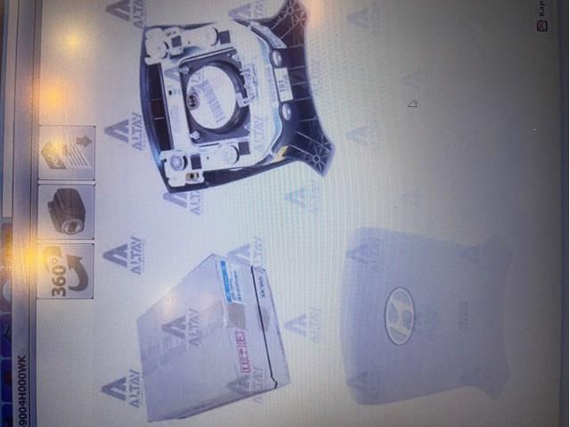Подушка безопасности водителя 569004H000WK Hyundai/Kia