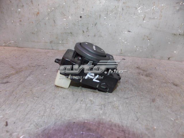  Hyundai/Kia 935304X000 цена, от 31.67 USD