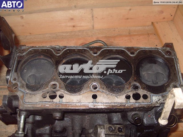 F8QT Mitsubishi Мотор в сборе