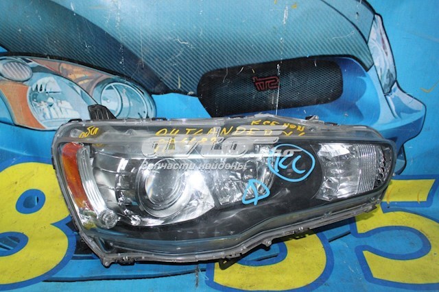 8301C348 Mitsubishi Фара передняя правая