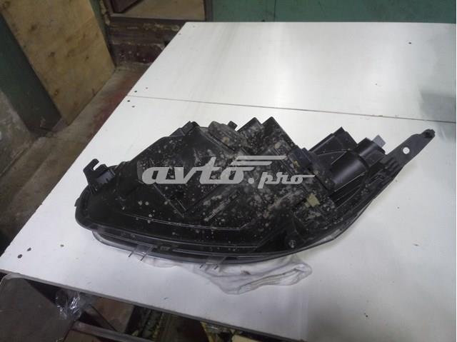 Купить 2263642 Ford Фара основная правая