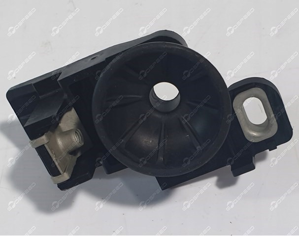 Купить T2H35615 Jaguar Кронштейн радиатора правый