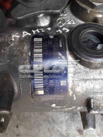 8200748341 RENAULT Bomba inyectora original y equivalente