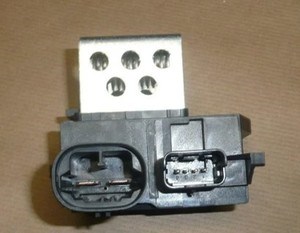 Control De Velocidad De El Ventilador De Enfriamiento (Unidad De Control) 9829220580 PEUGEOT