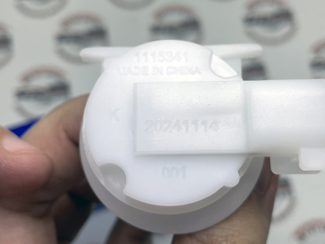 Купить 32430609 Volvo Датчик уровня омывающей жидкости