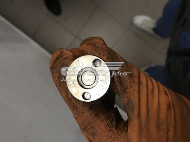 Клапан електромагнітний положення (фаз) розподільного валу 06L109257B VAG