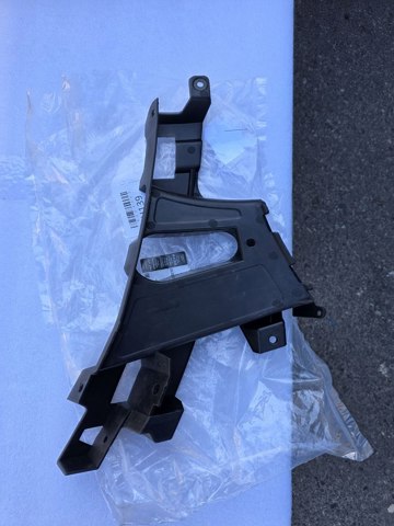 Купить LR093494 Land Rover 