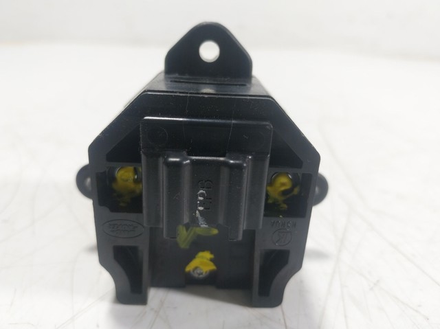  Land Rover LR071144 цена, от 57.14 USD