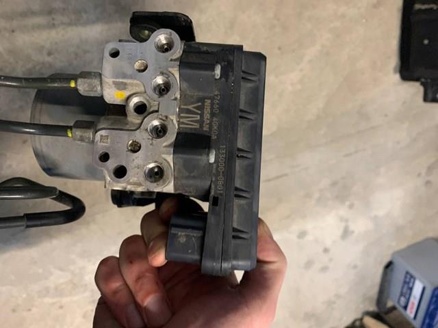 Купить 476604GK0A Nissan/Infiniti Блок управления ABS